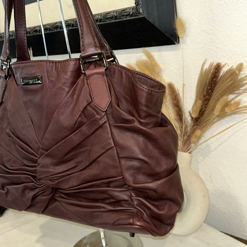 BURBERRY Leather Shoulder Bag - Picture 3 of 14